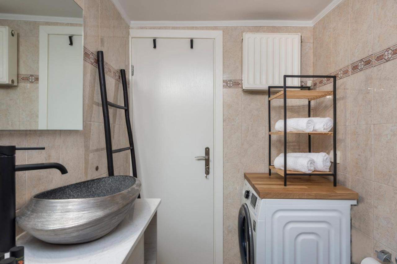 Old Harbor Apartment Luxury Living Chania La Canea Esterno foto